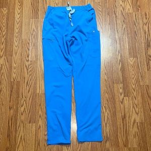 Woman’s Figs Straight Leg Scrub Pants